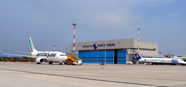 Aeroporto Catullo, Montagnoli (Lega) – “Dalla Regione un sì compatto al potenziamento dei collegamenti col territorio, dallo Stato ancora il nulla”.